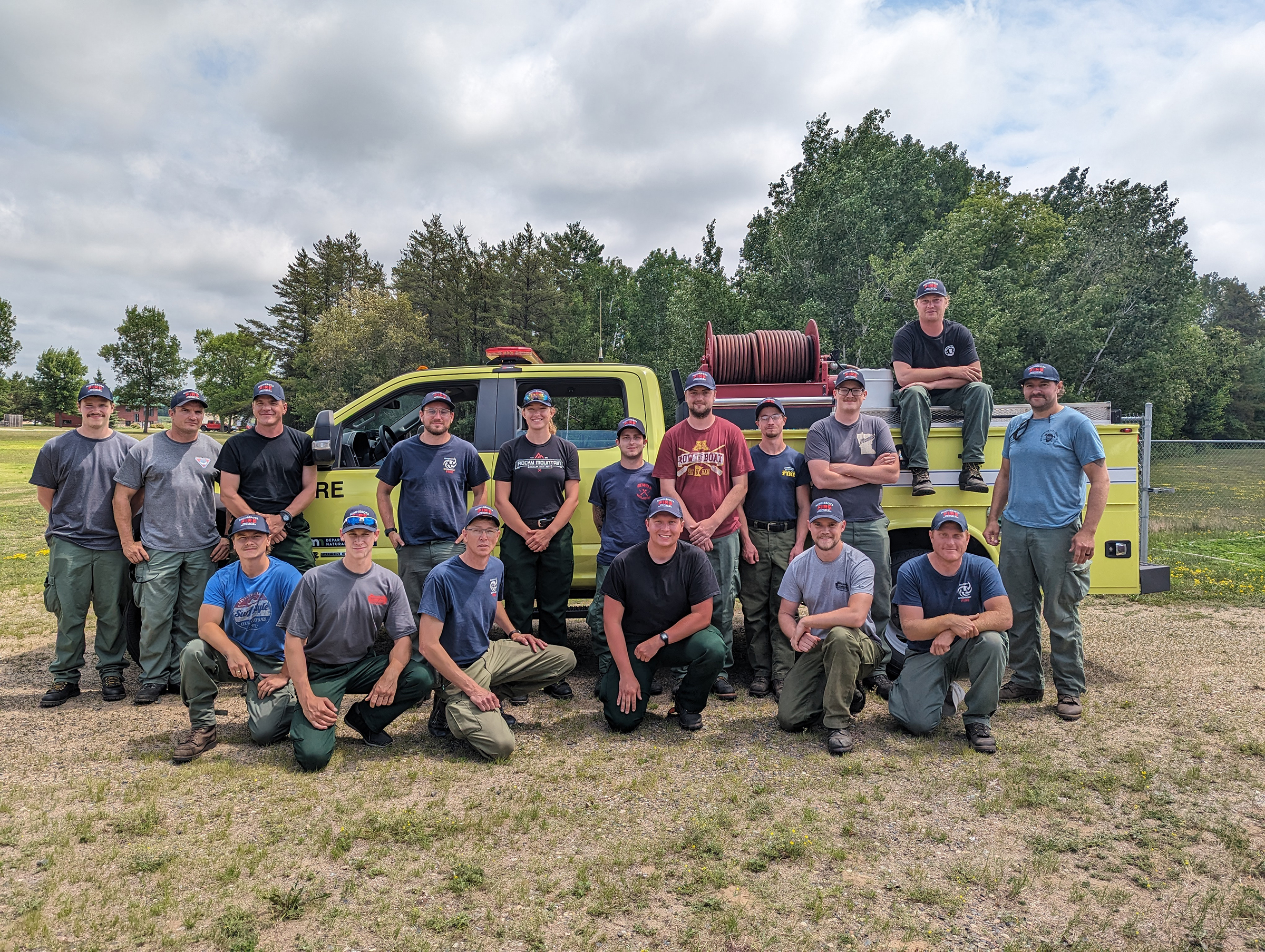 17 Minnesota DNR firefighters headed to fight Manitoba wildfires - Vimarsana News